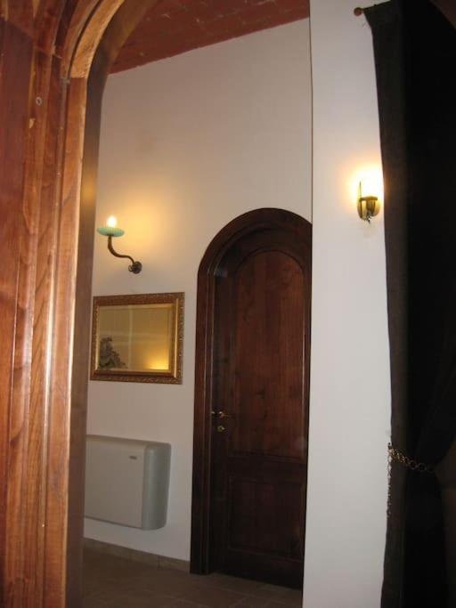 Vivilo Collection - Opera Teather Apartment - Very Central Ρώμη Εξωτερικό φωτογραφία