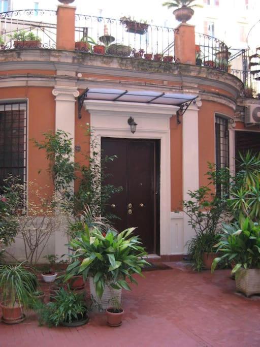 Vivilo Collection - Opera Teather Apartment - Very Central Ρώμη Εξωτερικό φωτογραφία
